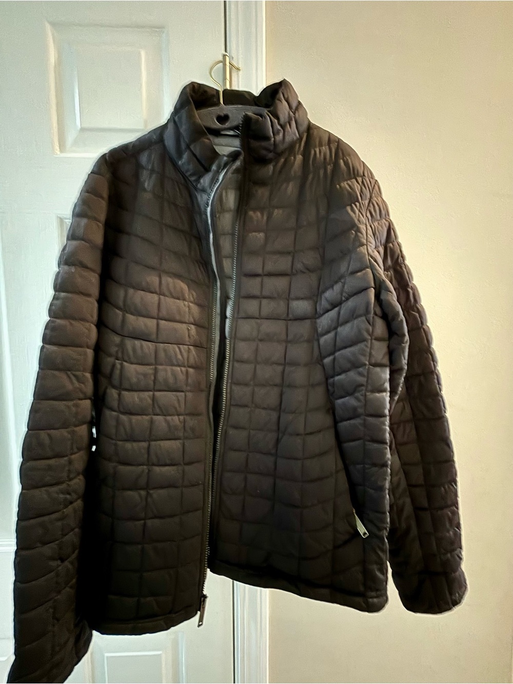 Ben Sherman Men's Quilted Jacket in Black